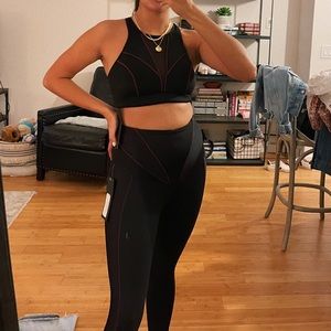 Michi Set NWT (Xs Legging and S bra)